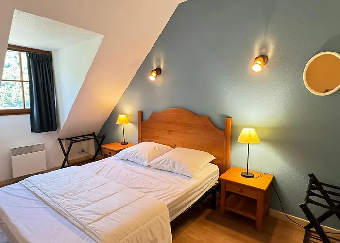 Joli Duplex Pr 5p, Parking, Balcon, Piscine été